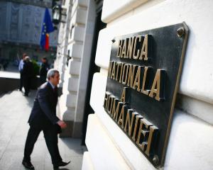 BNR reduce substantial imprumuturile pentru institutiile bancare