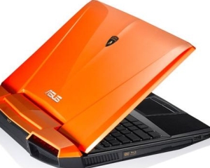 Asus si Lamborghini au lansat un laptop cu aspect de Murcielago