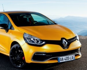 Trei sindicate sunt de acord cu planul de restructurare propus de Renault