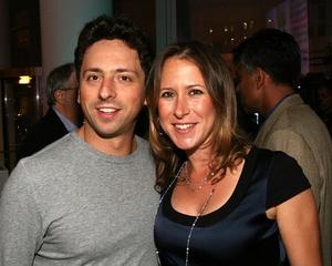 Cofondatorul Google Sergey Brin si sotia sa au donat 500.000 de dolari pentru Wikipedia