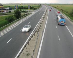 Autostrada Bucuresti-Pitesti a implinit 45 de ani. La Multi Ani si mai putine gropi!