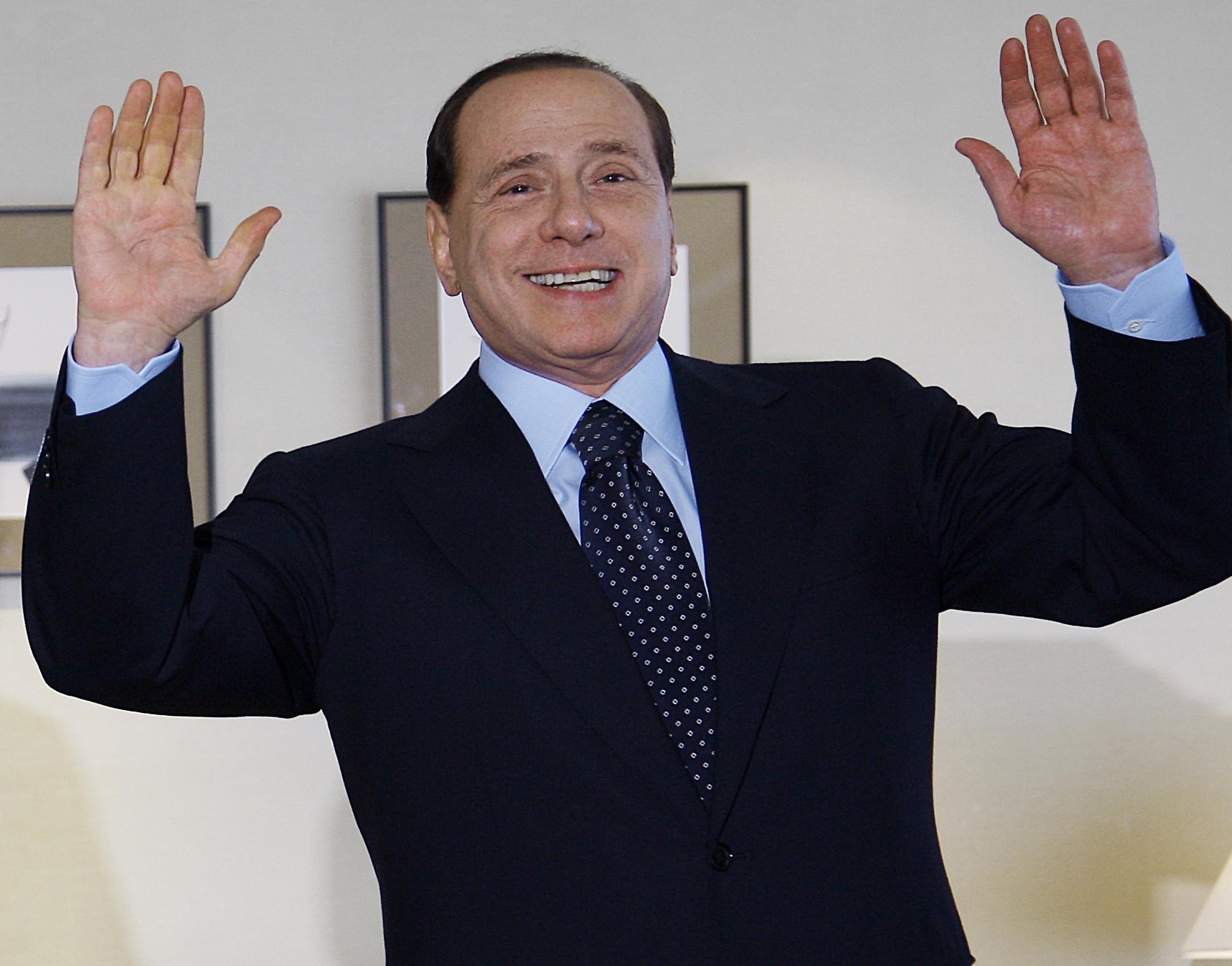 Legea imunitatii lui Berlusconi, pusa la incercare de Curtea Constitutionala