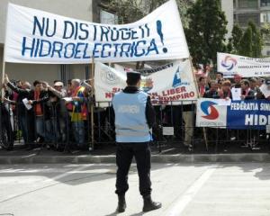 Borza vs. Ponta: Iesirea Hidroelectrica din insolventa nu este posibila atunci cand trambiteaza unii ca se va intampla