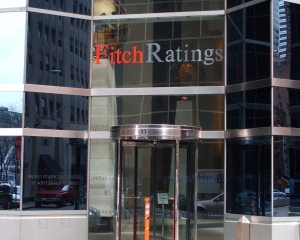 Agentia Fitch a retrogradat sase banci internationale