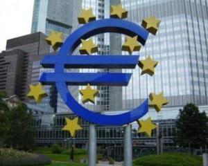 Extinderea sau fuziunea, solutii de supravietuire pentru bancile europene 