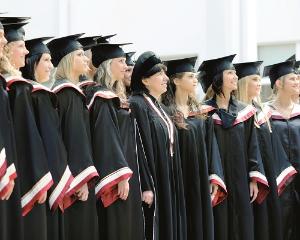 Romania, codasa la numarul de absolventi de studii superioare