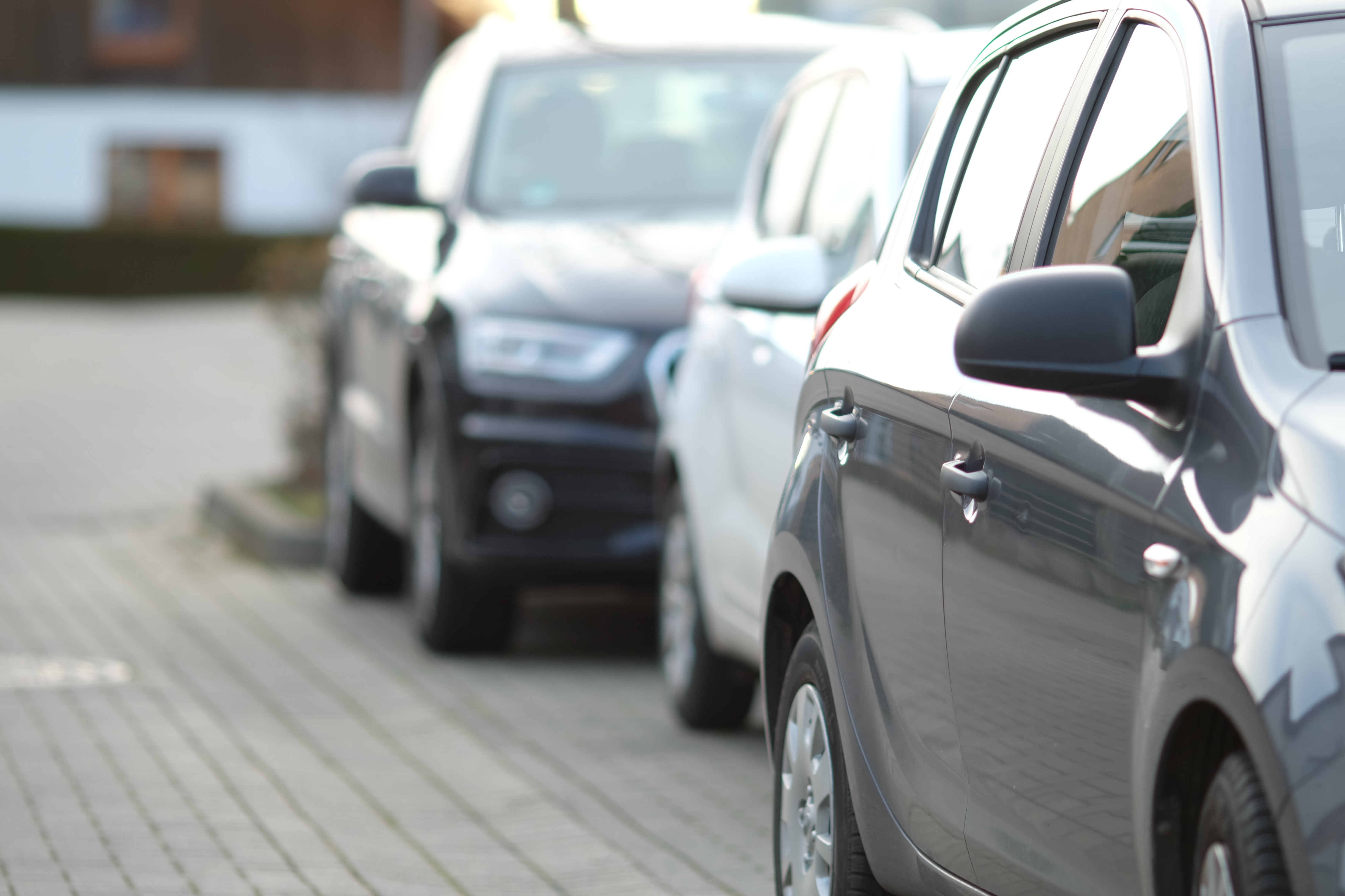 Rabla 2025, blocata peste noapte. Piata auto, in prag de colaps: „Este un dezastru economic si o lovitura pentru romanii care si-au facut planuri”