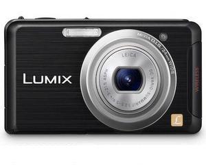 Camera foto Panasonic Lumix FX90 ofera conectivitate Wi-Fi