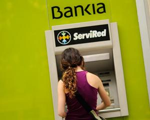 Standard & Poor's a taiat ratingul a cinci banci spaniole
