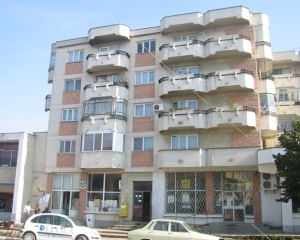 Cat mai costa o locuinta in Bucuresti si cine si-o permite?