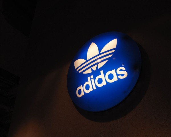 Rezultatele grupului Adidas, deteriorate de Reebok