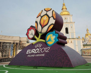 Vizite on-line pe stadioanele Euro 2012
