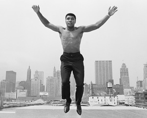 Muhammad Ali va implini 70 de ani