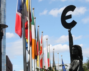 Liderii europeni au prezentat planul de unificare bancara, menit sa combata criza financiara