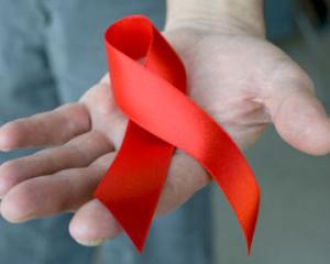 Consecintele crizei economice: Nu mai sunt bani pentru combaterea SIDA