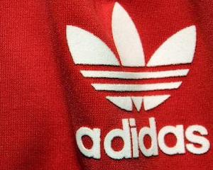 Cifra de afaceri a Adidas in 2012 depaseste 14,5 miliarde euro