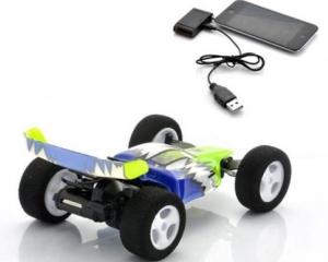 Stunt Car Racer, masinuta de curse controlata cu ajutorul iPhone-ului
