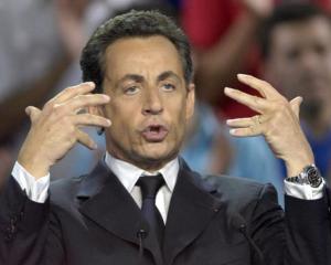 Sarkozy, pus la zid de fiul lui Gadhafi: "Acest clovn trebuie sa ne dea banii inapoi"