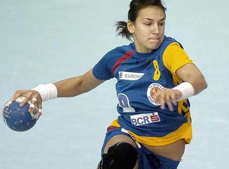 Cristina Neagu, prima handbalista a lumii in 2010