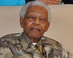 Arhiva despre viata lui Nelson Mandela, disponibila online