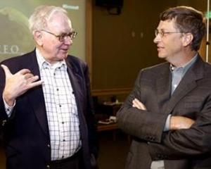 Warren Buffett doneaza actiuni fundatiei lui Bill Gates