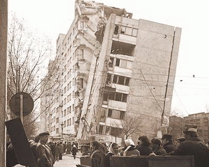 34 de ani de la seismul din 1977. Ar mai rezista Capitala la un nou "4 martie"?