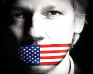 Julian Assange promite un milion de noi informatii in 2013