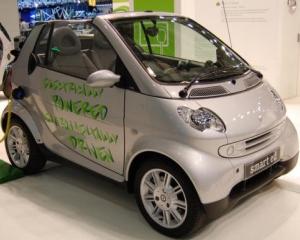 Renault si Daimler dezvolta versiunile electrice ale Smart si Twingo
