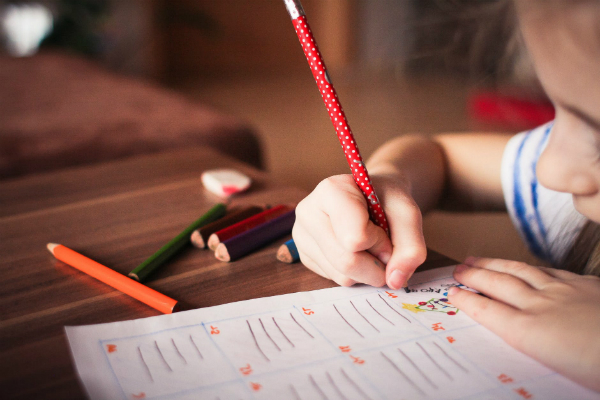 Programul "Afler School", in pericol de desfiintare