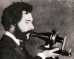 7 martie 1876: Graham Bell patenteaza telefonul