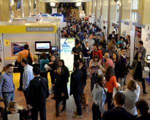 Vineri si sambata are loc targul de cariera Angajatori de TOP: 90 de companii participante, 15.000 de profesionisti si studenti, 3300 de pozitii deschise!