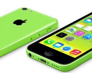 Apple a anuntat ca va inlocui anumite componente defecte de la iPhone 5