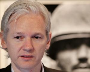 Wikileaks inspira mai multa teama decat acum doi ani