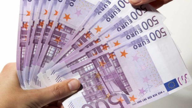 Bancnota de 500 de euro - interzisa prin lege: cine a decis