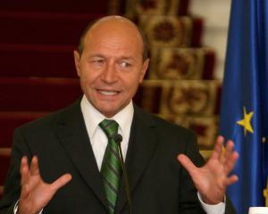 Basescu: Inainte de validarea Executivului, Ponta sa treaca prin Parlament cu noul program de guvernare