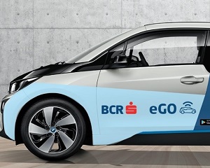 BCR lanseaza primul program de car-sharing cu masini electrice. Cheia este inlocuita de cardul bancar
