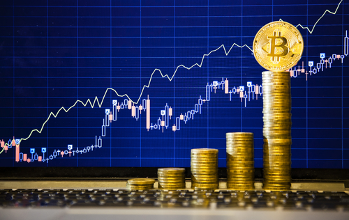 Moneda virtuala Bitcoin a scazut sub pragul de 8.500 de dolari