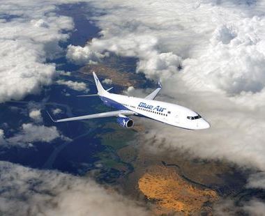 Blue Air a transportat cu 147% mai multi pasageri