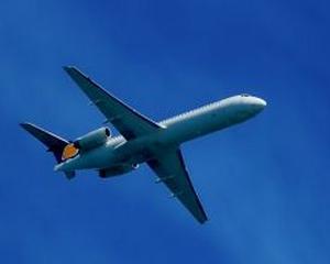 Boeing are din nou probleme din cauza avioanelor Dreamliner