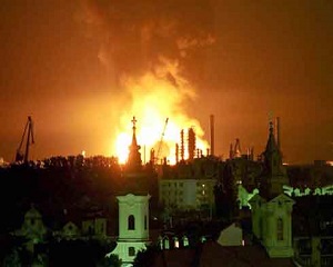 24 martie 1999: NATO bombardeaza Iugoslavia