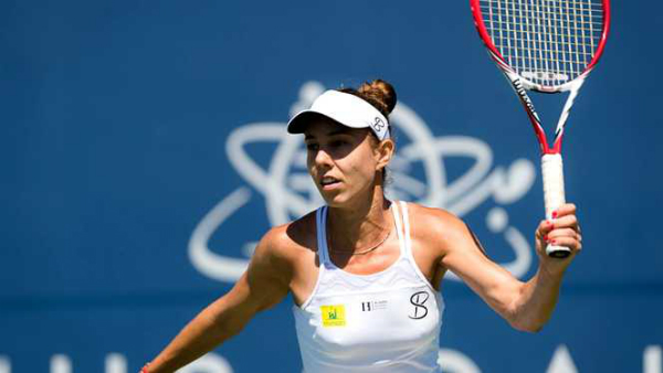 Mihaela Buzarnescu cucereste primul titlu WTA si intra in top 20. Reactia Simonei Halep