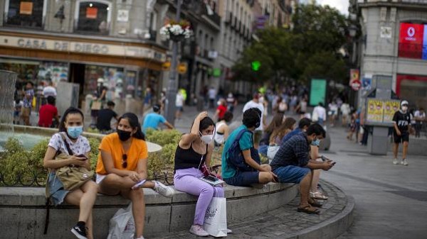 Cum arata viata in Madrid, prima capitala europeana care a revenit la carantina