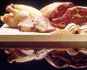 Cum ar putea scadea pretul la carne cu 15%