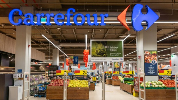 Lovitura diminetii, pentru clientii Carrefour din Romania: etichete masluite