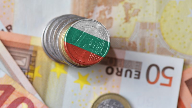 Cea mai saraca tara din Europa sfideaza Romania si TRECE LA EURO: noi ramanem cu privitul