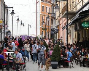 Terasele din Centrul Istoric al Bucurestiului se apropie de deschidere