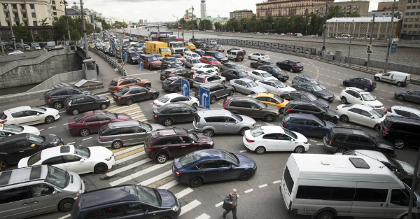 Parcul auto din Romania e invechit.  80% dintre autoturismele inmatriculate la noi au peste 11 ani vechime