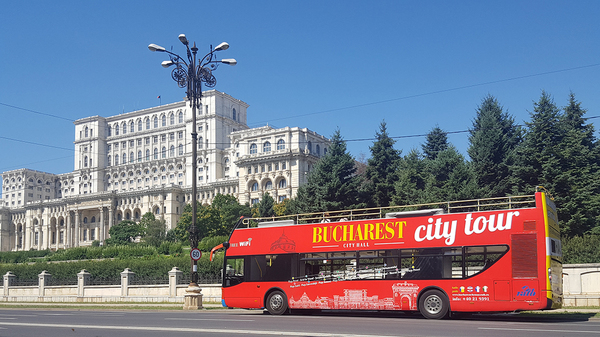 Autobuzele Bucharest City Tour reincep sa circule din 2 iunie