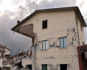 Reguli de comportare in cazul producerii unui cutremur