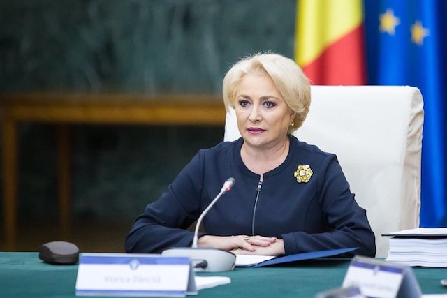 Viorica Dancila anunta ca Guvernul nu sustine legea care i-ar obliga pe copii sa plateasca pensii parintilor